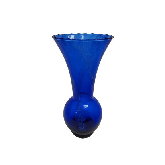 Vintage Cobalt Blue and white swirl hand blown art glass vase. - Picture 8 of 8